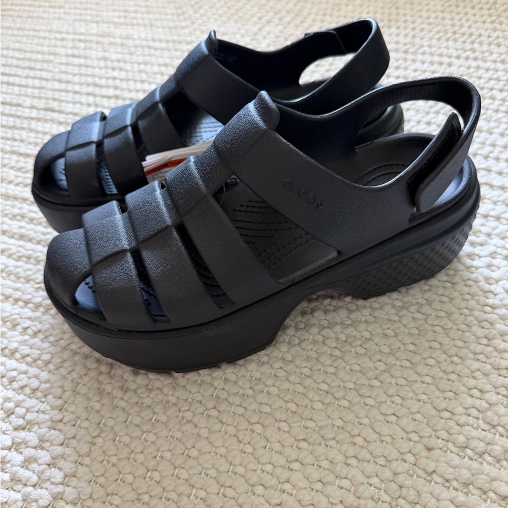 NWT CROCS Black Platform Fisherman StompSlingback Sandals
